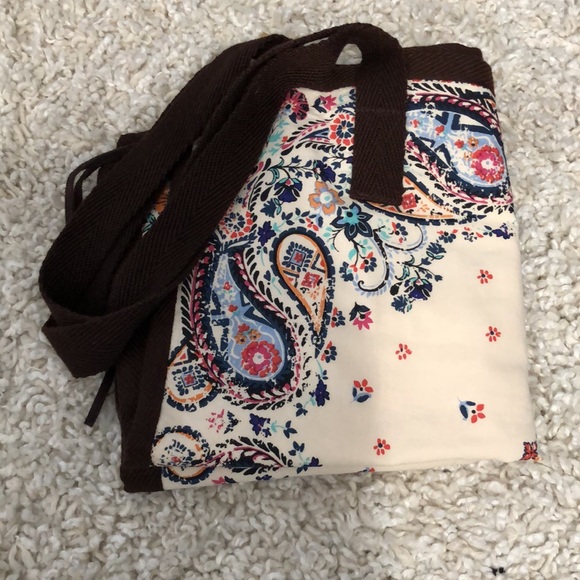 Fun Shoulder Bag - Picture 4 of 4